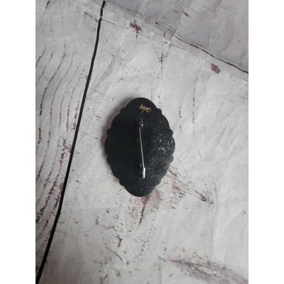 Vintage Hand Painted Russian Floral Black Mourning Brooch Pin Signed 2inches - Picture 5 of 6